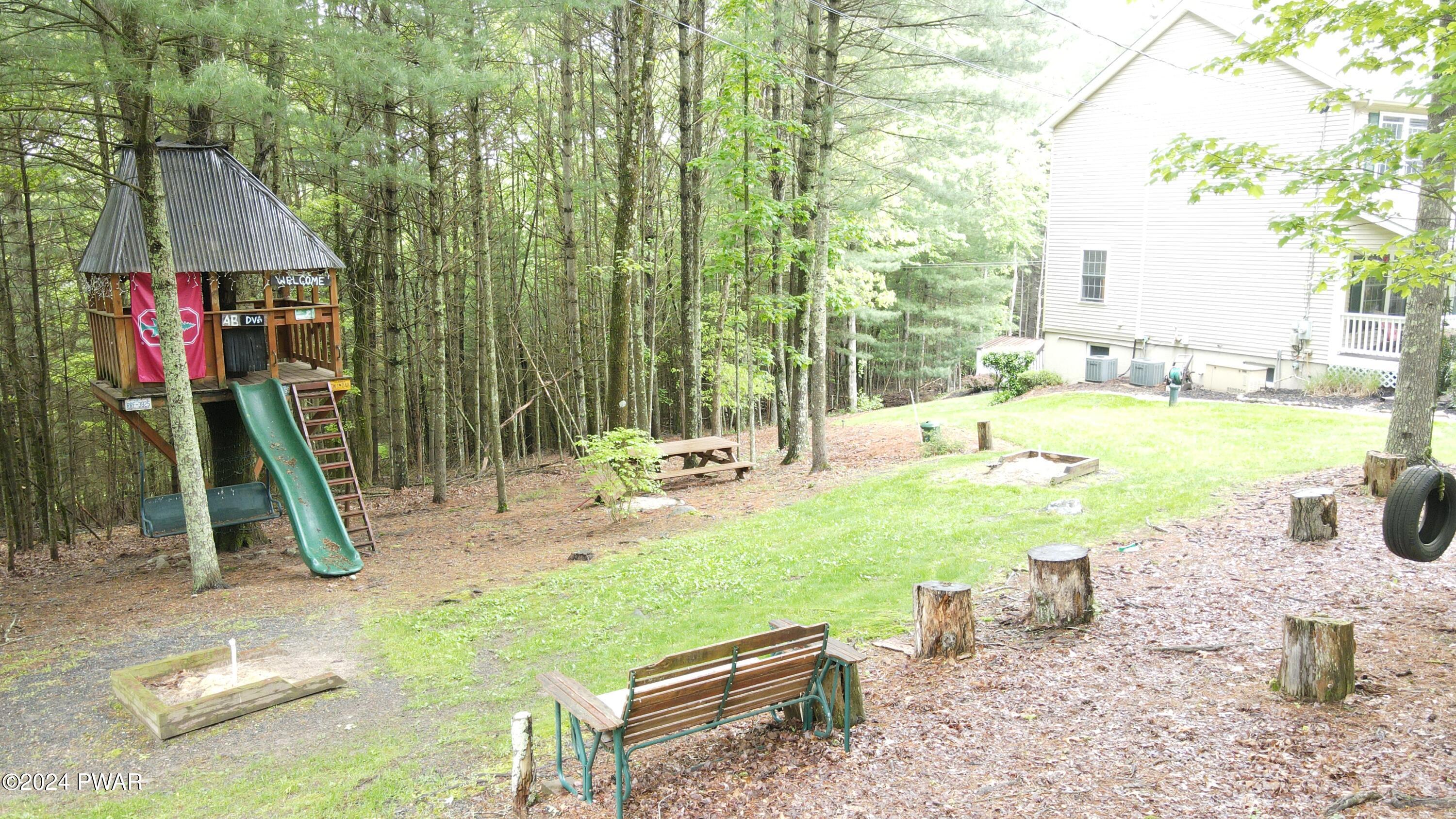 131 Emery Road Dingmans Ferry, PA 18328 - Photo 8 of 47 Gallery Image 8