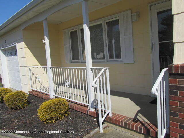 31 Coventry Road Toms River, NJ 08757 - Photo 3 of 26 IMG_4842