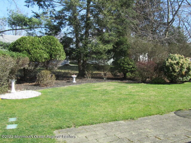 31 Coventry Road Toms River, NJ 08757 - Photo 7 of 26 IMG_4835