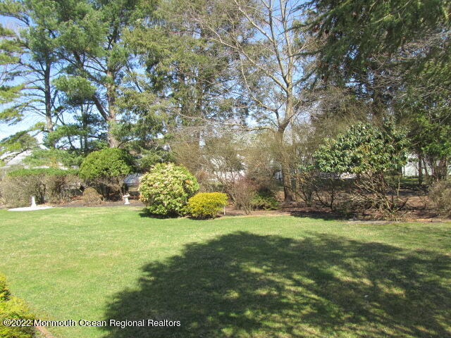 31 Coventry Road Toms River, NJ 08757 - Photo 8 of 26 IMG_4838