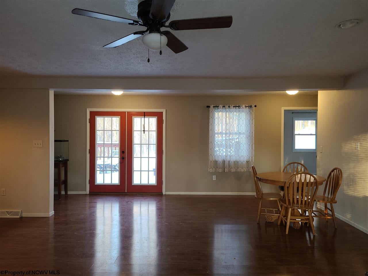 2607 South Teter Creek Road Montrose, WV 26283 - Photo 5 of 22 Gallery Image 5