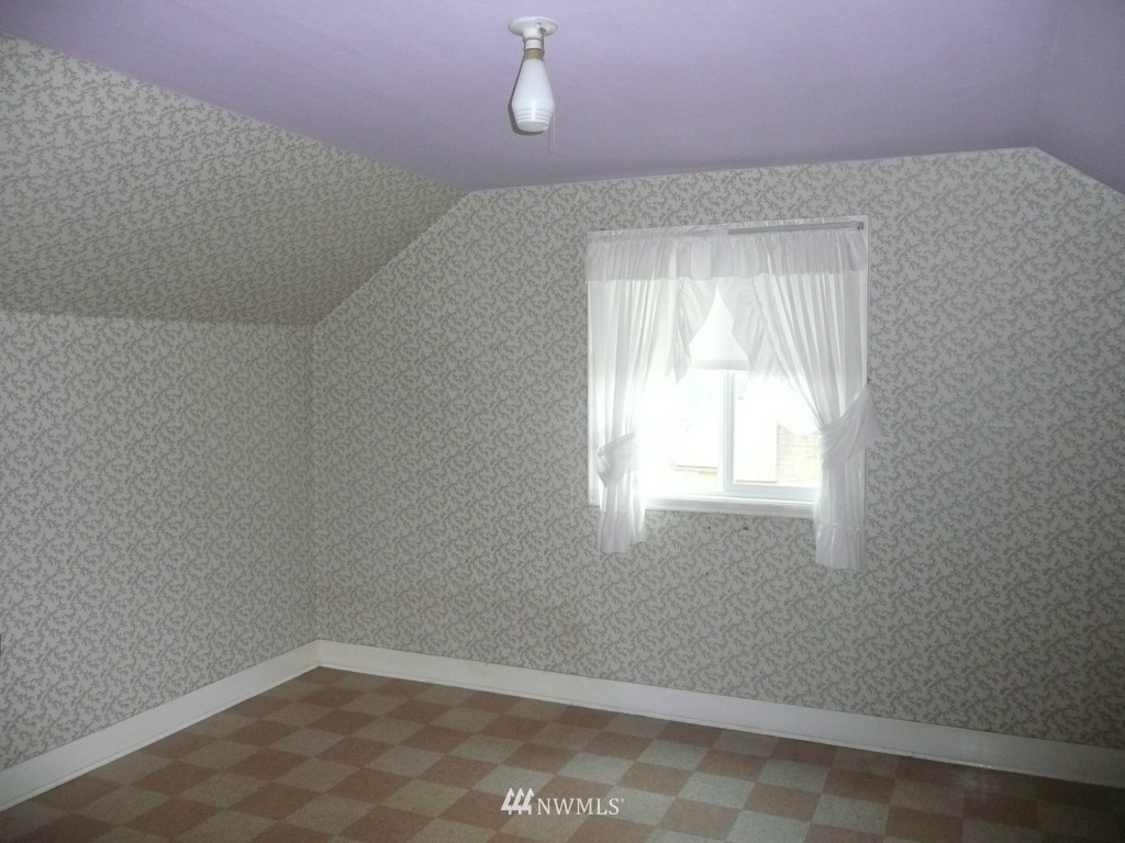 2139 Riddell Street Raymond, WA 98577 - Photo 16 of 19 Gallery Image 16