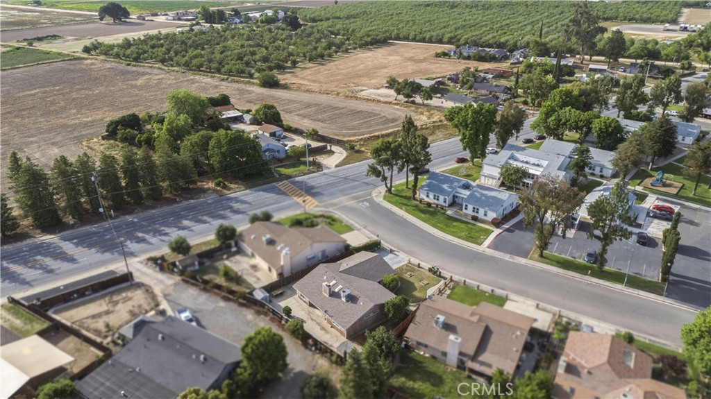 1418 Nut Tree Road Livingston, CA 95334 - Photo 32 of 33