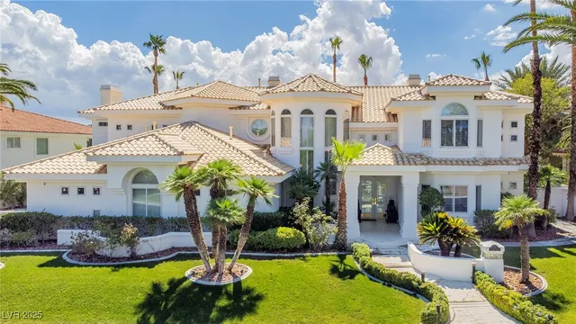 $2,890,000 | 23 Cascade Creek Lane, Las Vegas, NV 89113