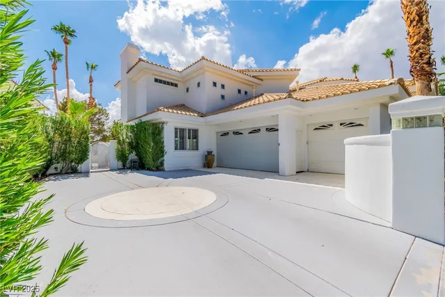 $2,890,000 | 23 Cascade Creek Lane, Las Vegas, NV 89113
