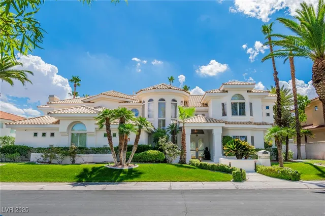 $2,890,000 | 23 Cascade Creek Lane, Las Vegas, NV 89113