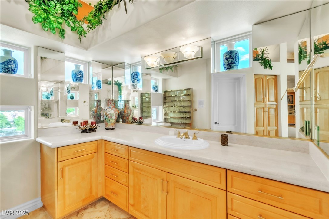 23 Cascade Creek Lane Las Vegas, NV 89113 - Photo 67 of 89 Bathroom with vanity