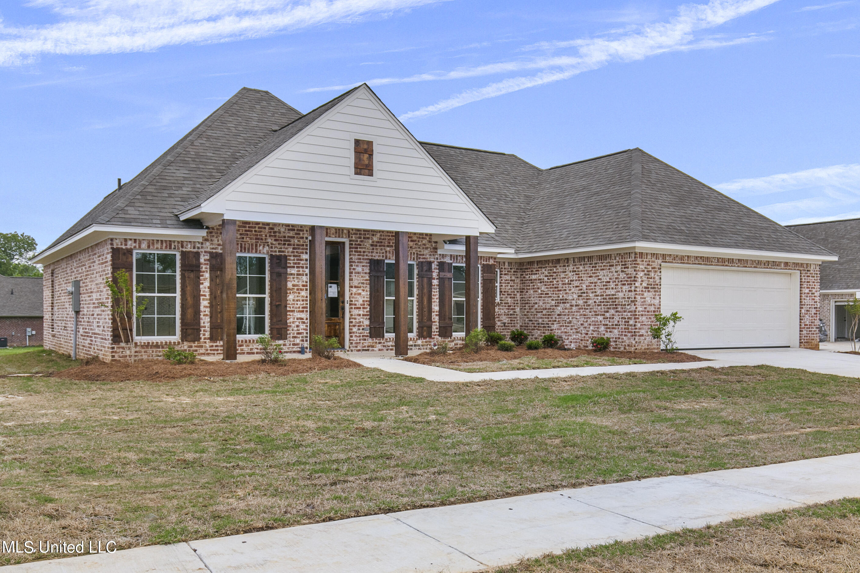 107 Porter Ridge Canton, MS 39046 - Photo 2 of 51 2-print-107 Porter Ridge-2