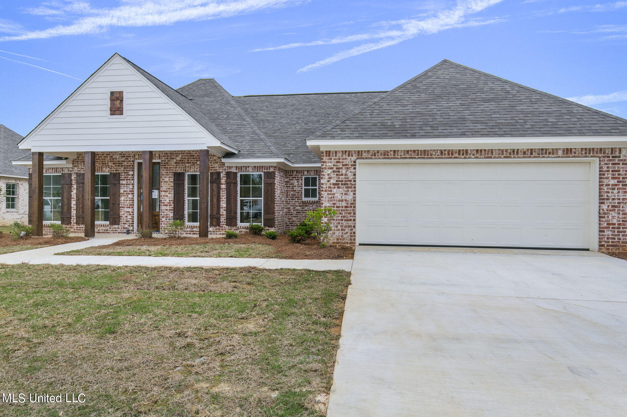 107 Porter Ridge Canton, MS 39046 - Photo 3 of 51 3-web-or-mls-107 Porter Ridge-3