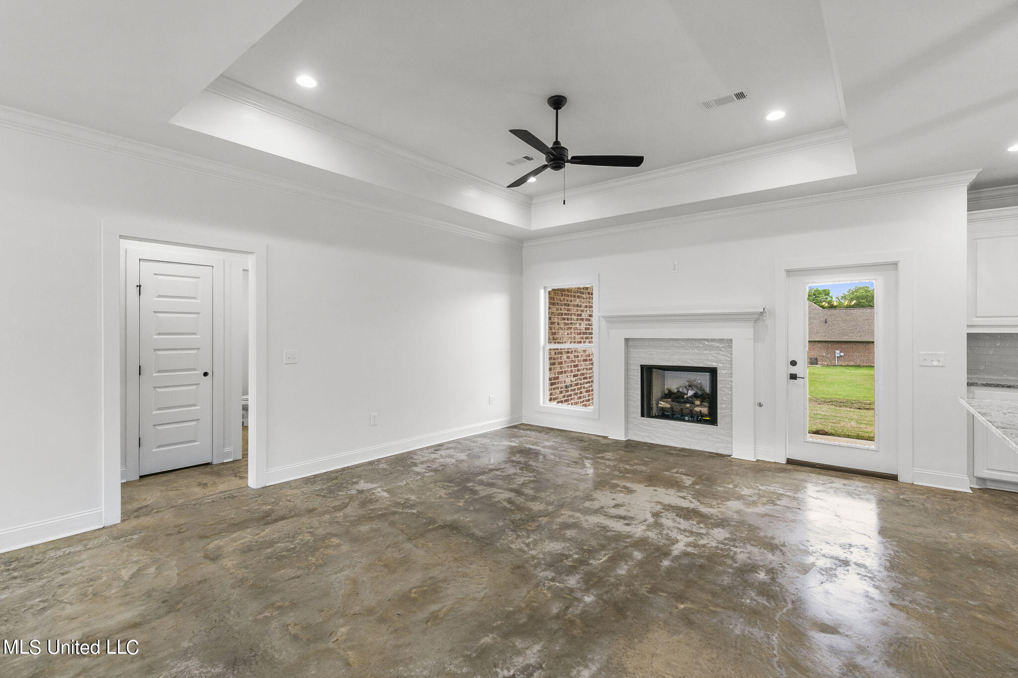 107 Porter Ridge Canton, MS 39046 - Photo 8 of 51 8-web-or-mls-107 Porter Ridge-8