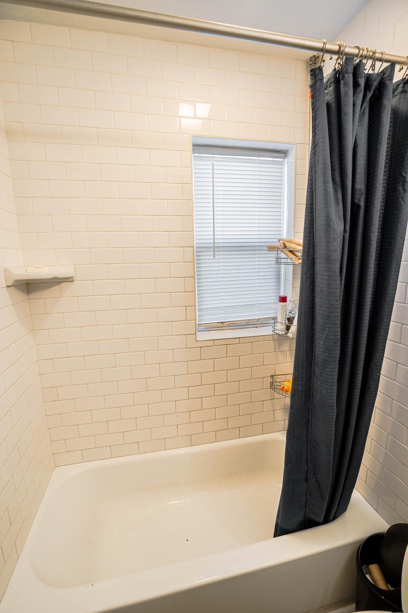 597 Virginia Street St. Paul, MN 55103 - Photo 17 of 28