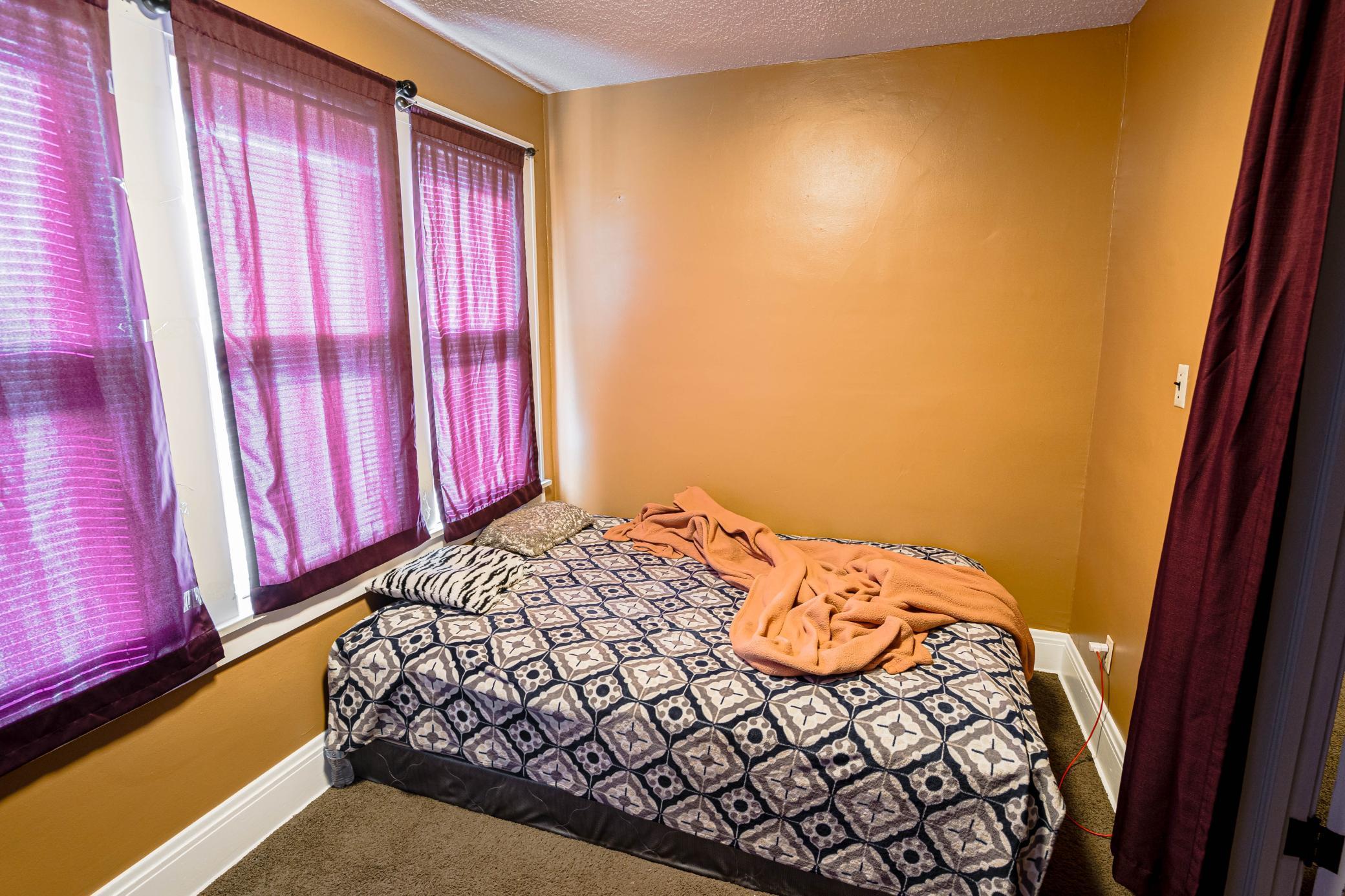 597 Virginia Street St. Paul, MN 55103 - Photo 22 of 28