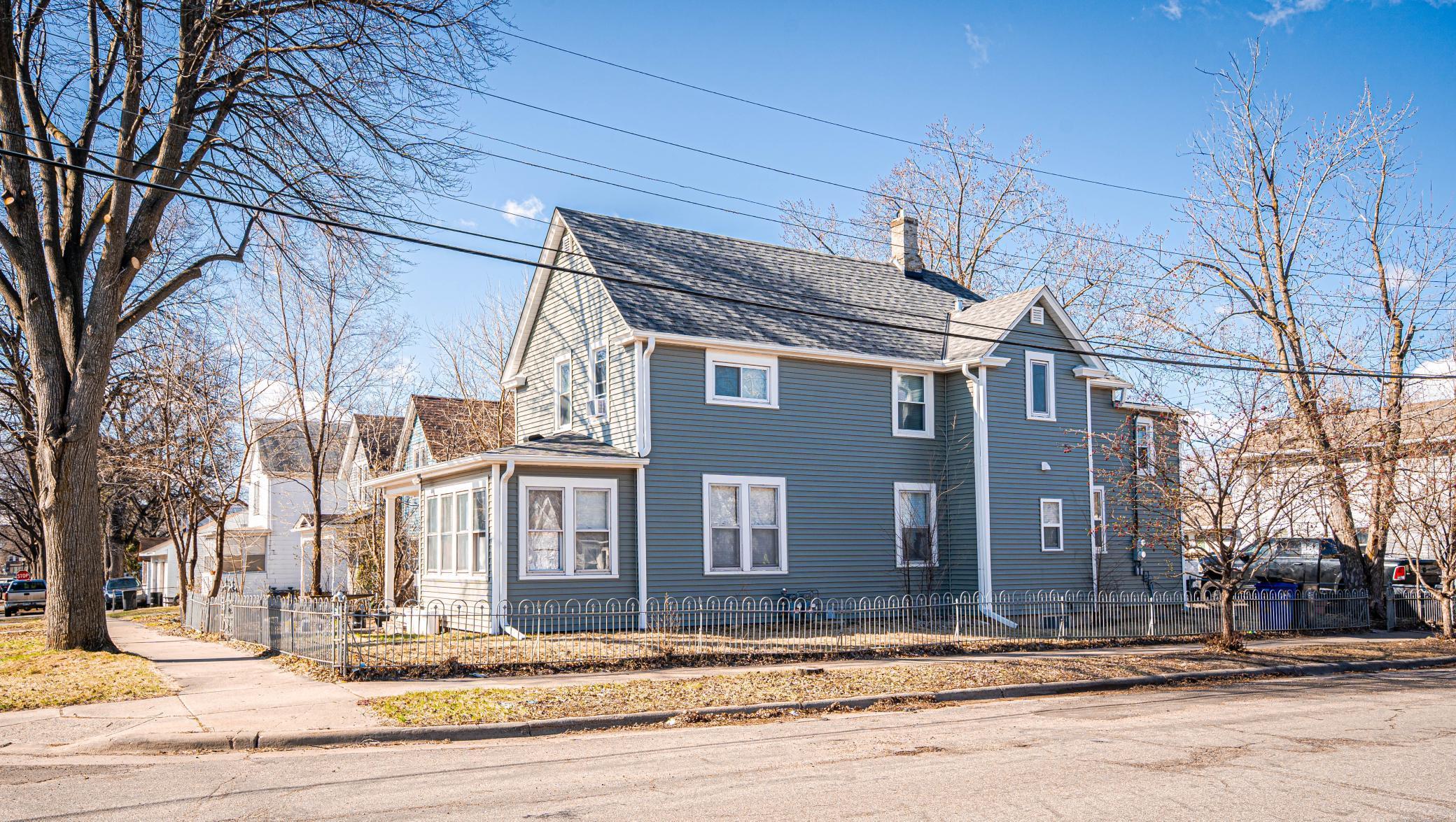 597 Virginia Street St. Paul, MN 55103 - Photo 3 of 28