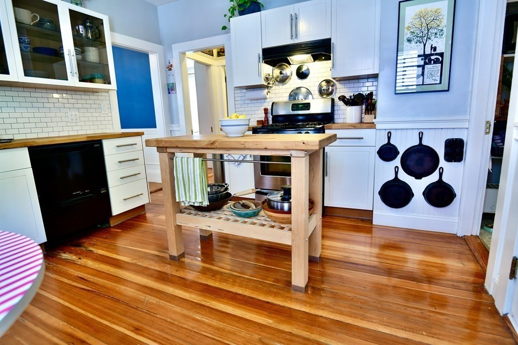 26 Robeson Street, Unit 1 Boston, MA 02130 - Photo 21 of 37 Gallery Image 21