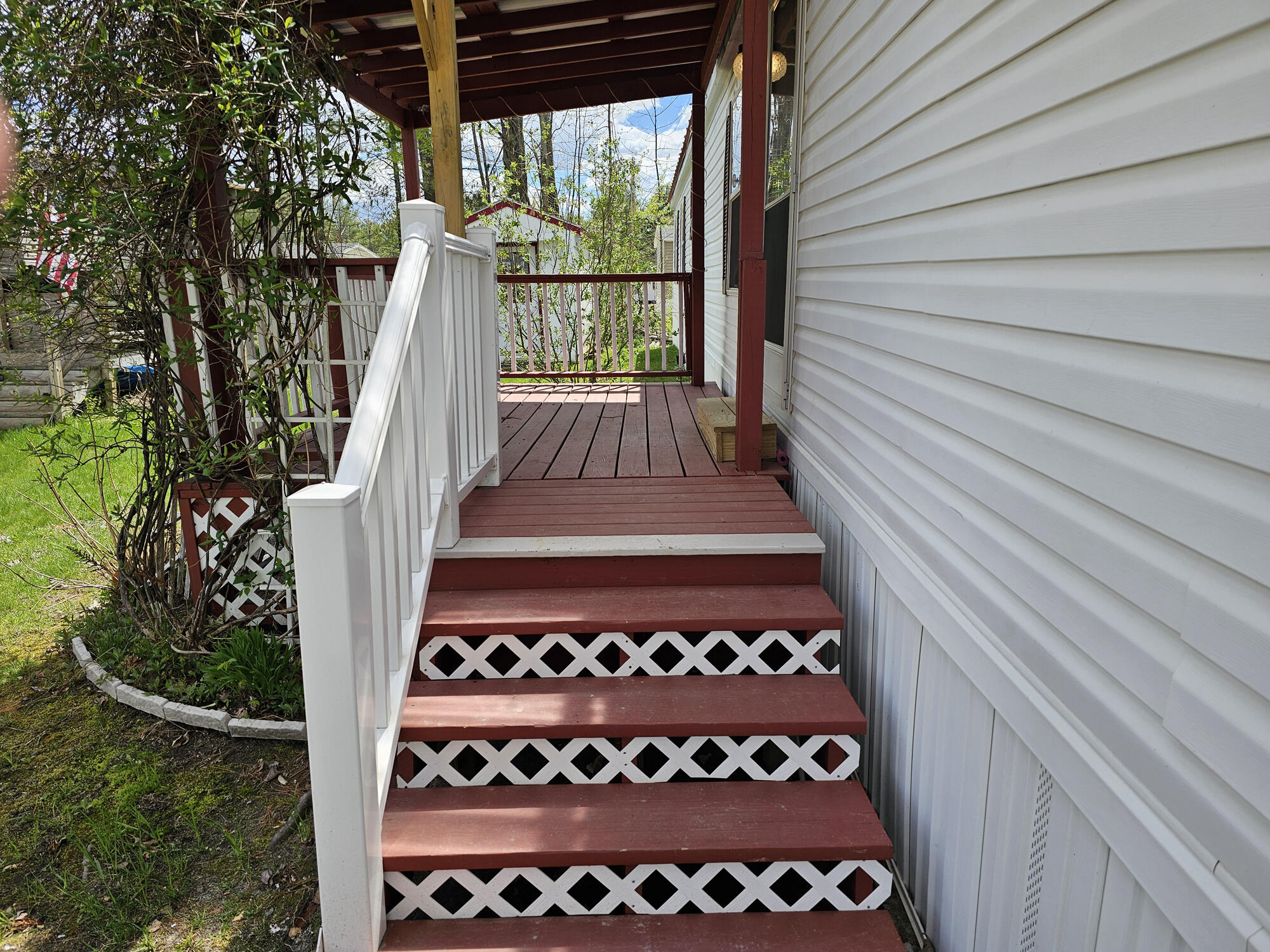 53 Village Green Road Waterville, ME 04901 - Photo 7 of 17 Porch