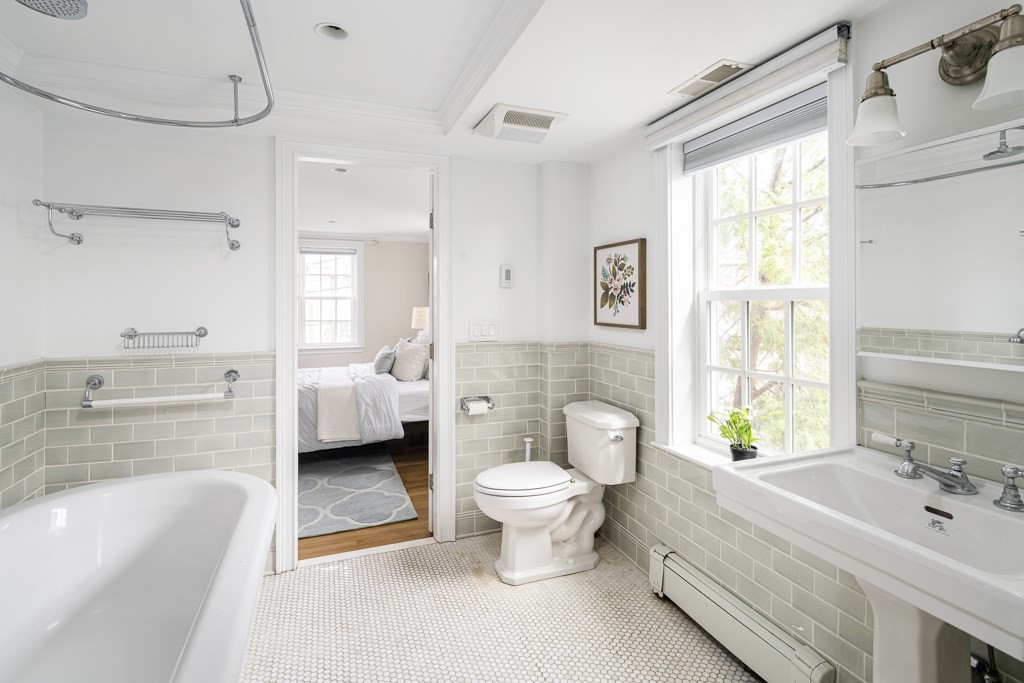 269 Upland Road Cambridge, MA 02138 - Photo 12 of 23