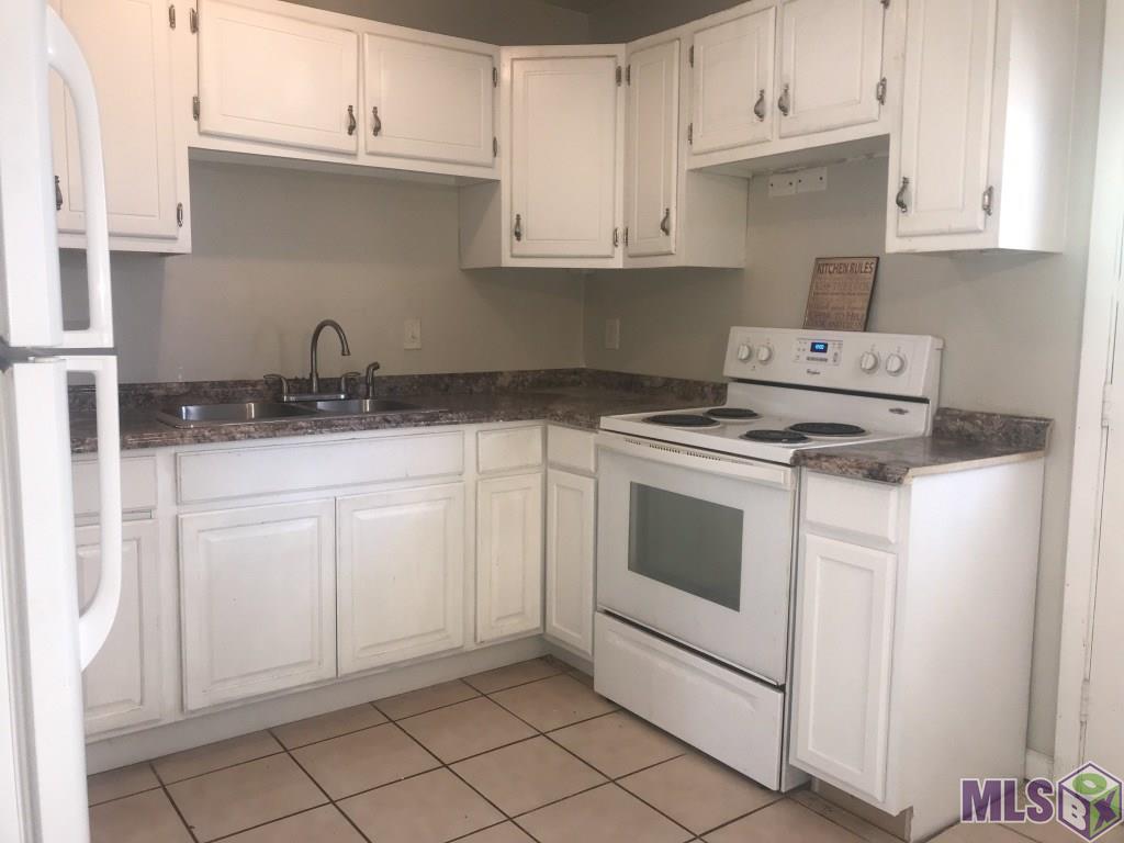 532 South Flannery Road, Unit B Baton Rouge, LA 70815 - Photo 4 of 14 Gallery Image 4