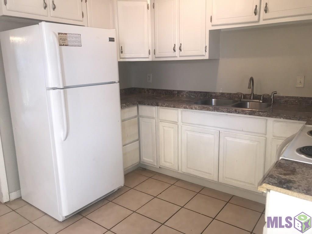 532 South Flannery Road, Unit B Baton Rouge, LA 70815 - Photo 5 of 14 Gallery Image 5