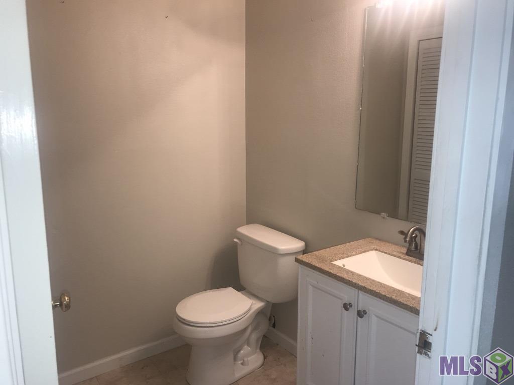 532 South Flannery Road, Unit B Baton Rouge, LA 70815 - Photo 9 of 14 Gallery Image 9
