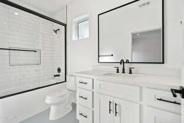 $4,250 | 10908 Hesby Street, North Hollywood, CA 91601