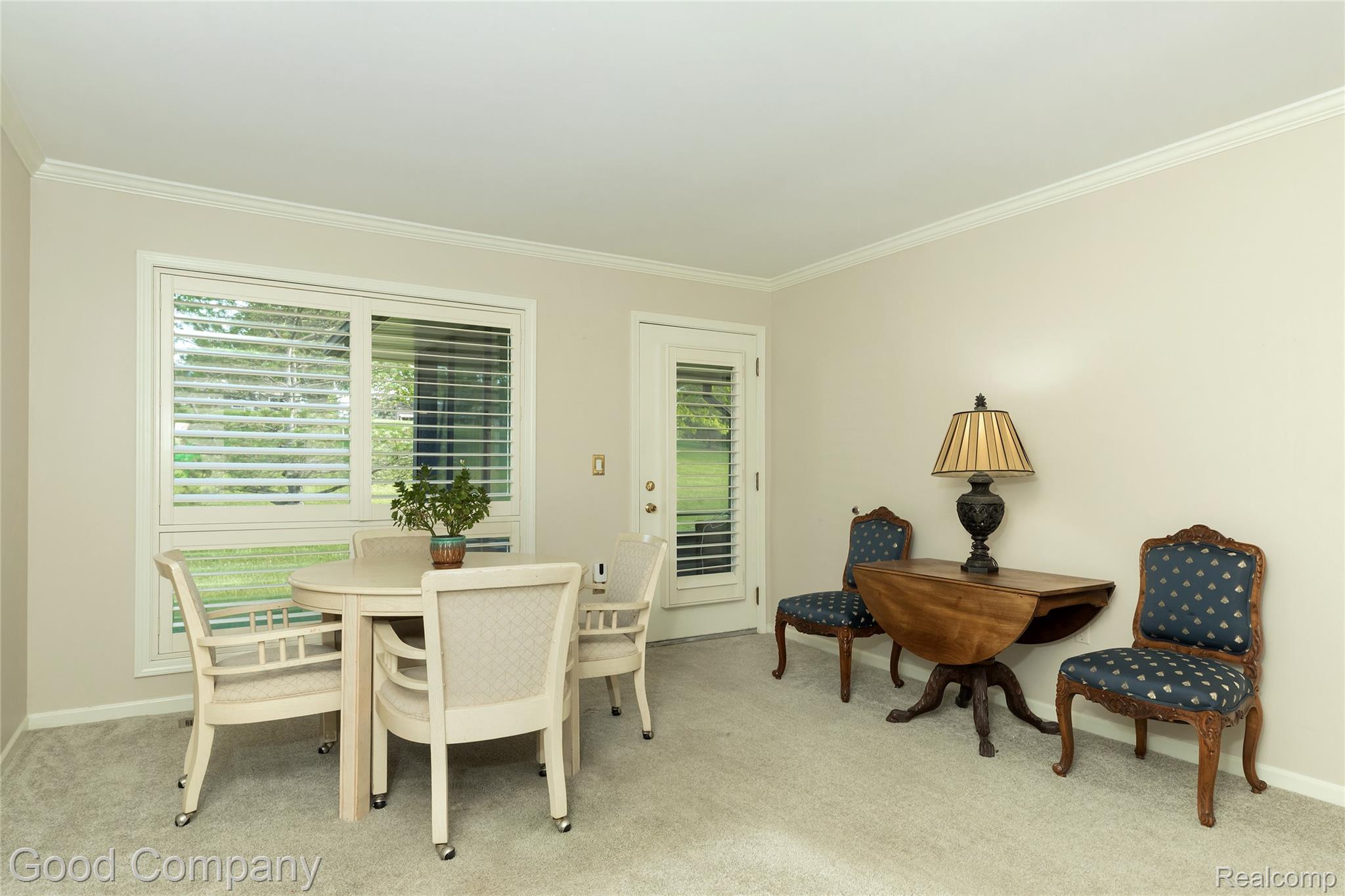 969 Wexford Way Rochester, MI 48307 - Photo 6 of 31 Wexford-6.jpg