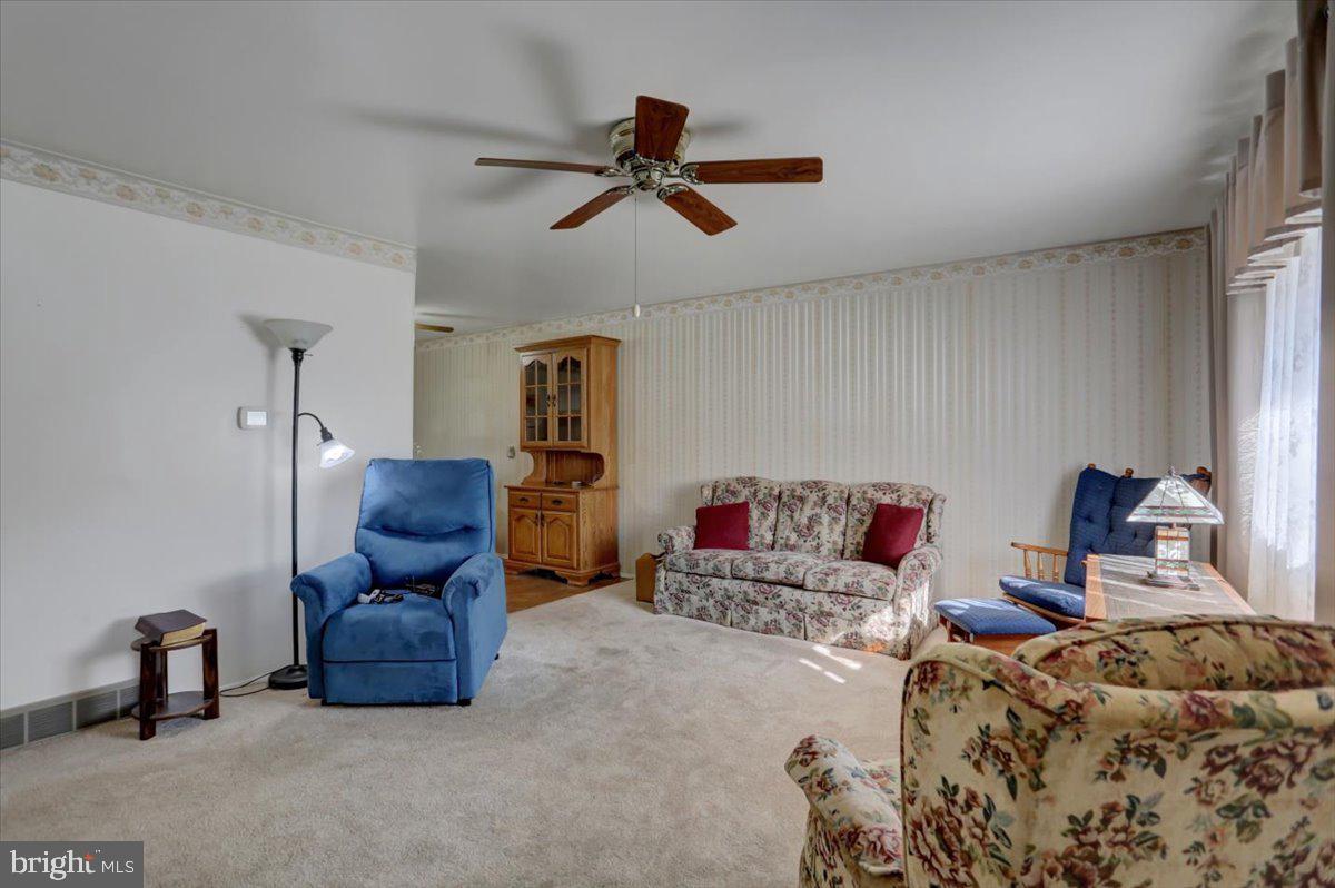 7319 Slabtown Road Waynesboro, PA 17268 - Photo 6 of 40 Gallery Image 6