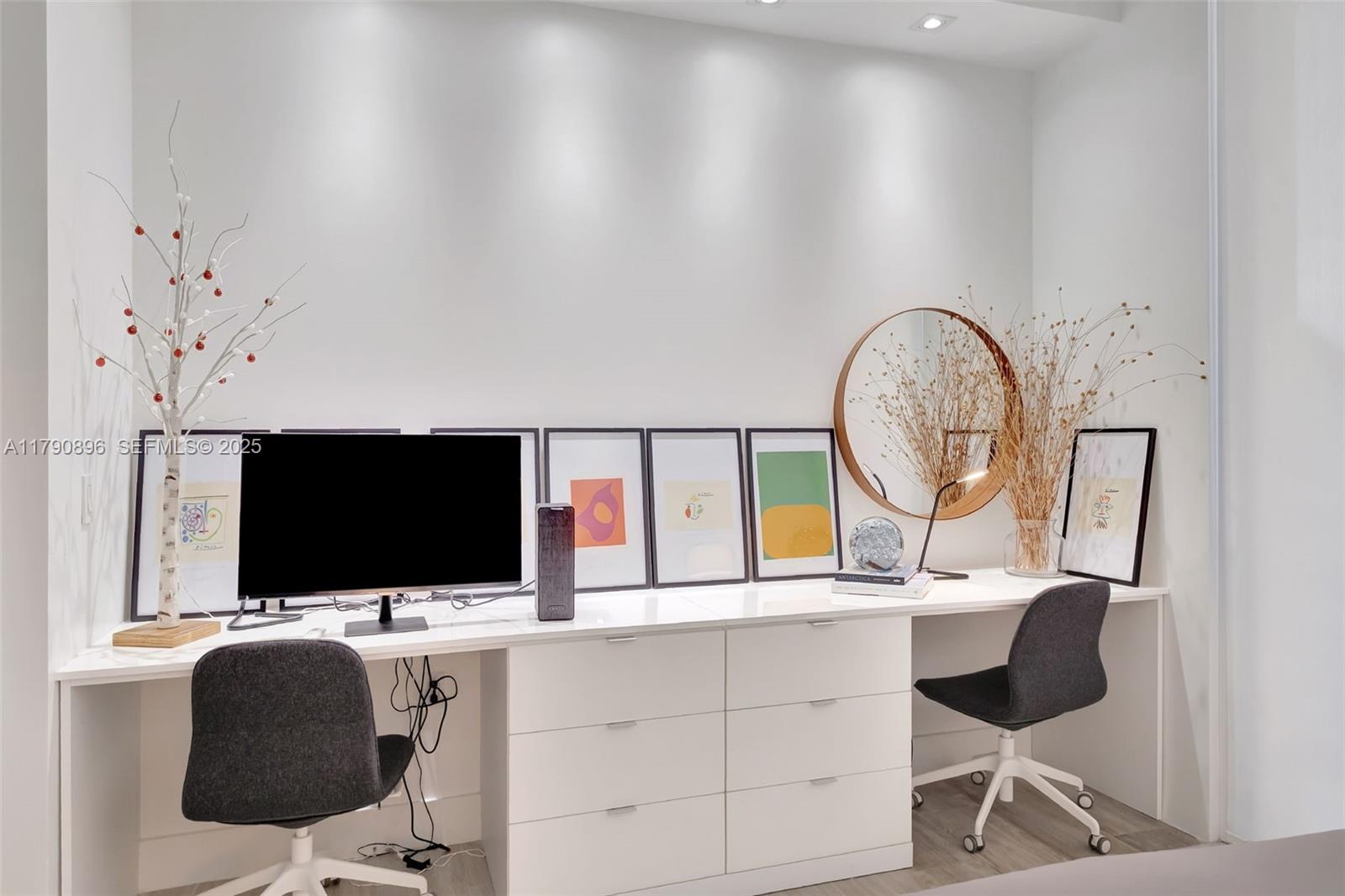 55 Southwest 9th Street, Unit PH4501 Miami, FL 33130 - Photo 27 of 71 Third bedroom office