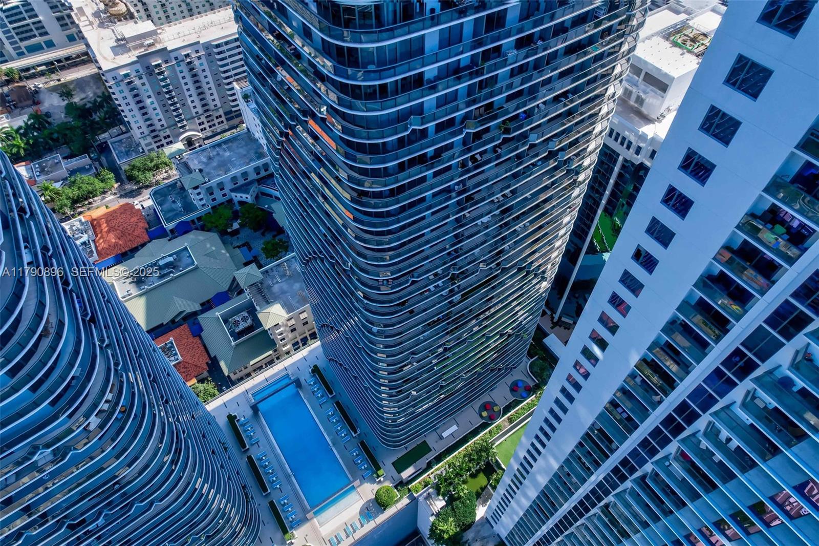 55 Southwest 9th Street, Unit PH4501 Miami, FL 33130 - Photo 49 of 71