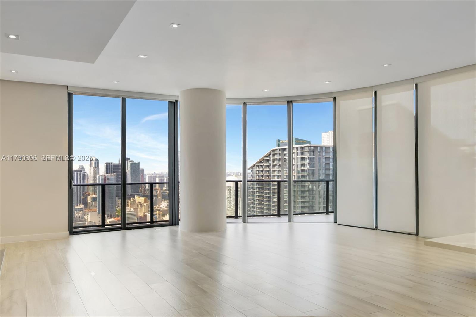 55 Southwest 9th Street, Unit PH4501 Miami, FL 33130 - Photo 9 of 71