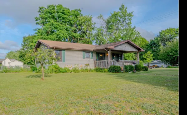 $220,000 | 712 West Division Street, Cadillac, MI 49601