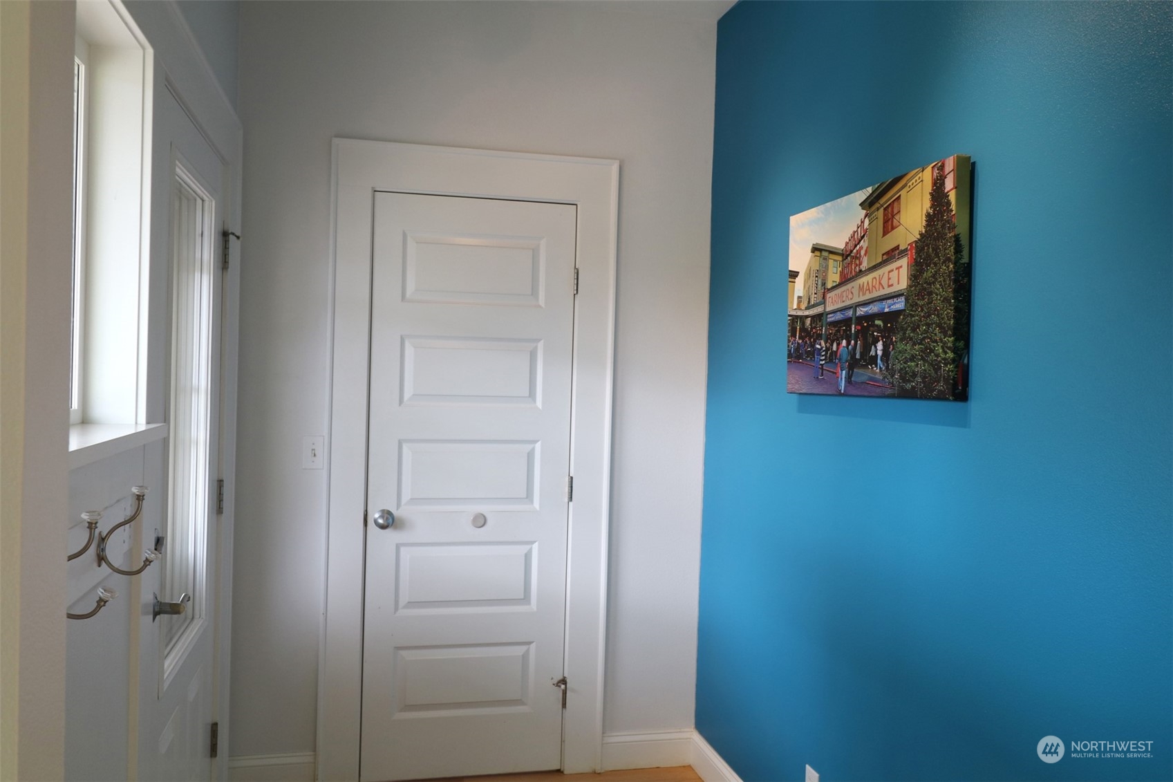 1908 4th Street Bremerton, WA 98337 - Photo 7 of 34 view of a small space