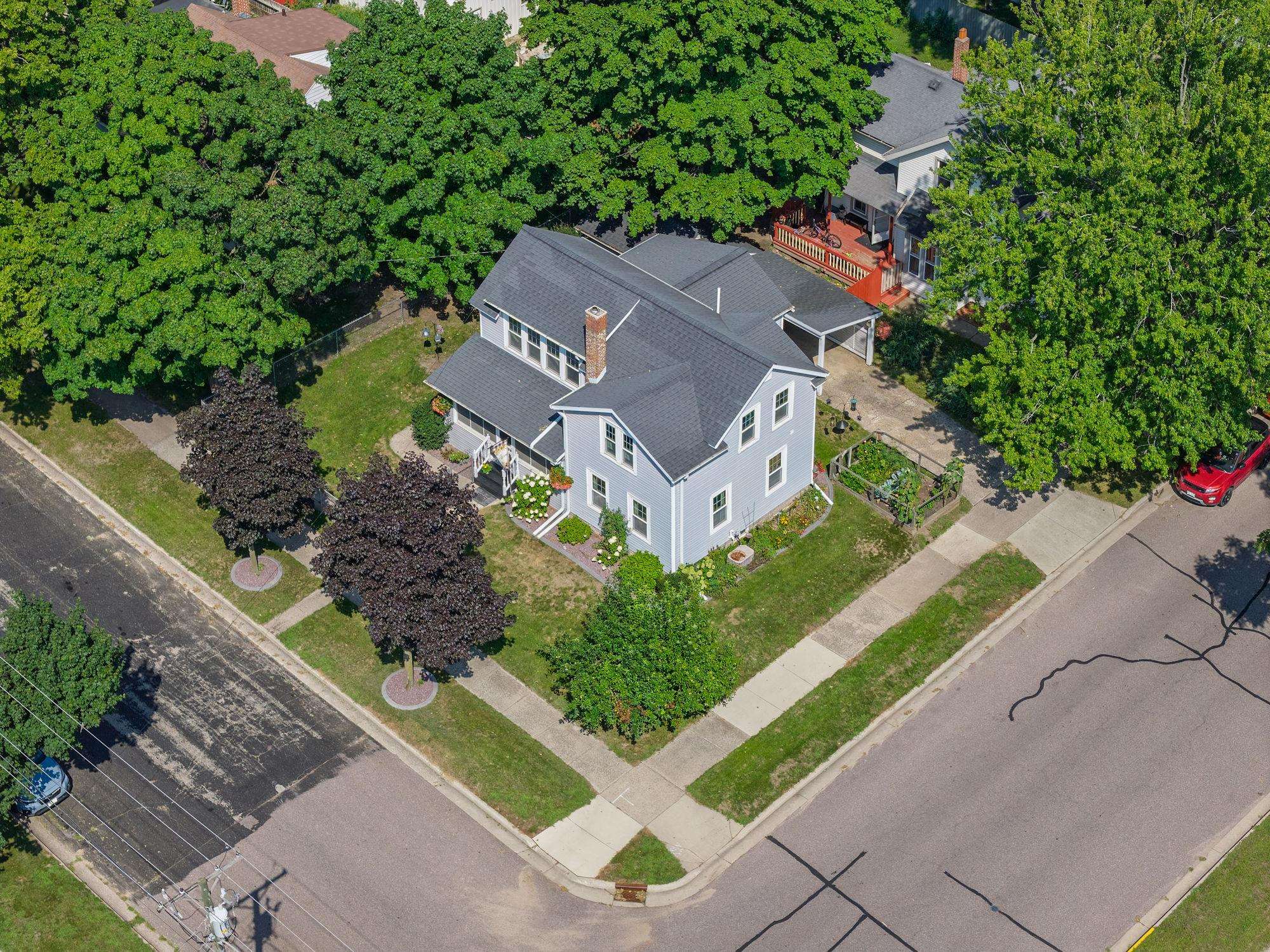 549 3rd Street Reedsburg, WI 53959 - Photo 4 of 46 Gallery Image 4