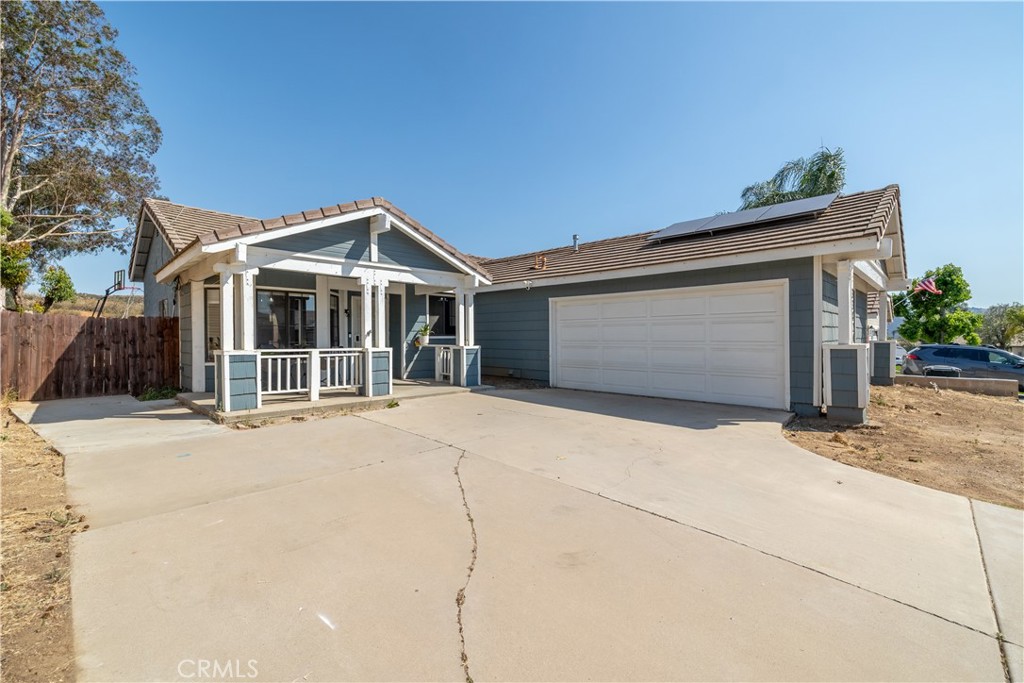 33820 Canyon Ranch Road Wildomar, CA 92595 - Photo 3 of 25