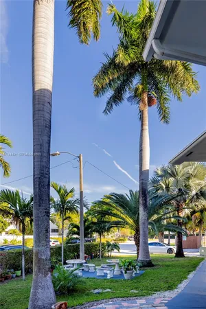 $1,900 | 1060 Northeast 78th Street, Unit 5, Miami, FL 33138