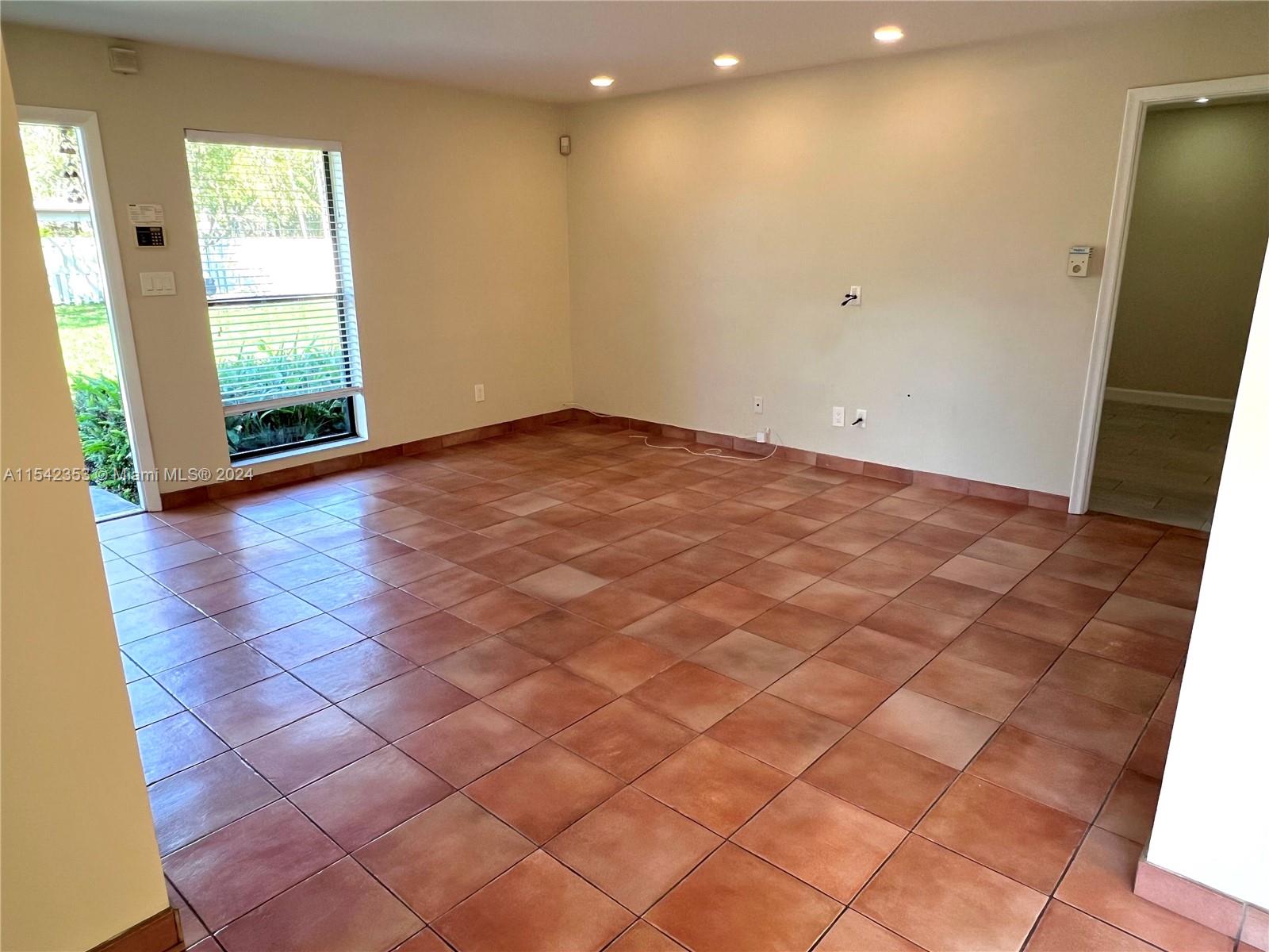 11353 Southwest 109th Road, Unit 55Z Miami, FL 33176 - Photo 38 of 82