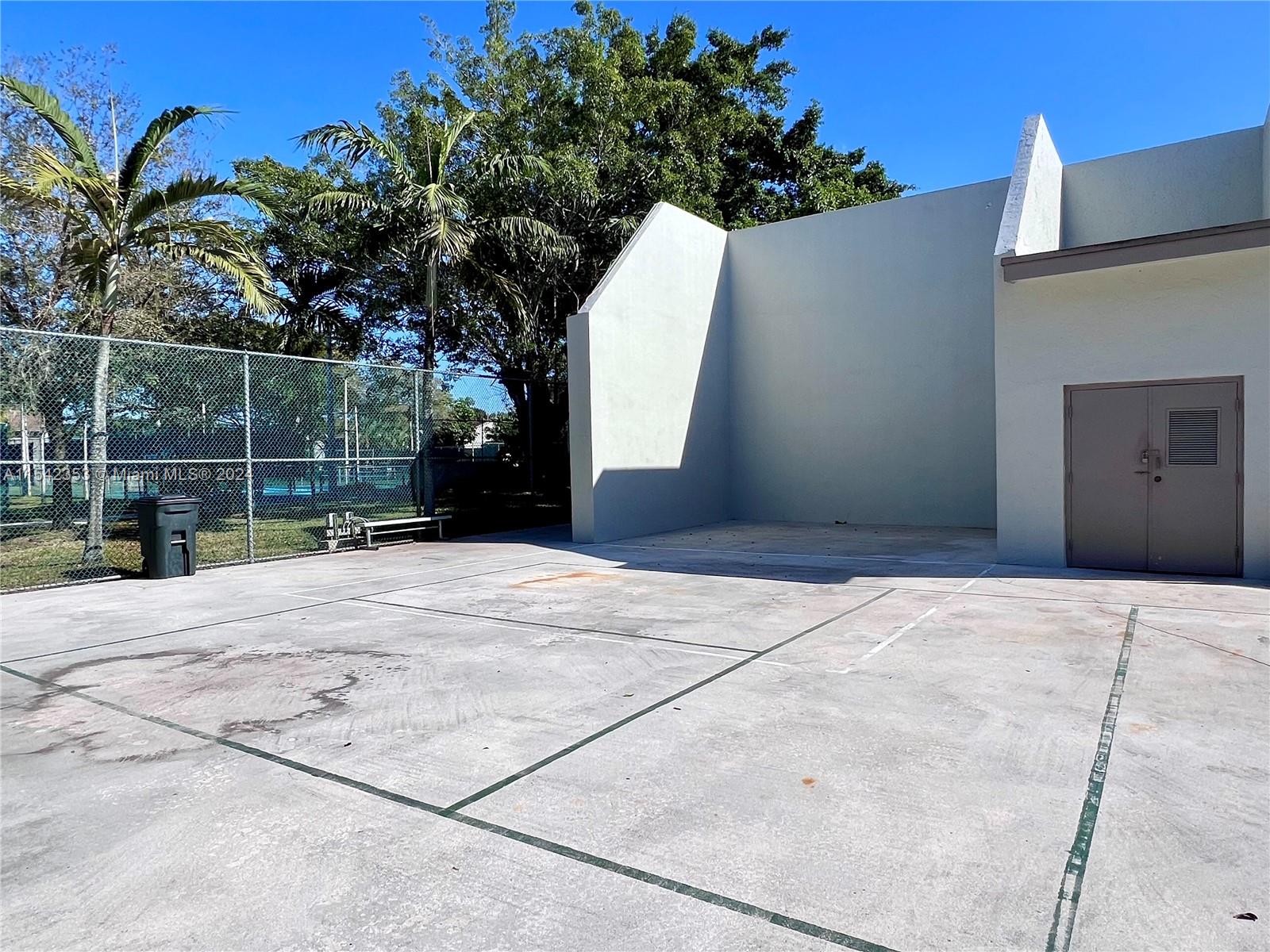 11353 Southwest 109th Road, Unit 55Z Miami, FL 33176 - Photo 77 of 82 a view of outdoor space and yard