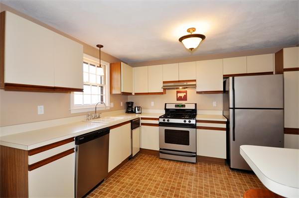 2 Apple Ridge Road, Unit 6 Maynard, MA 01754 - Photo 7 of 21 Gallery Image 7