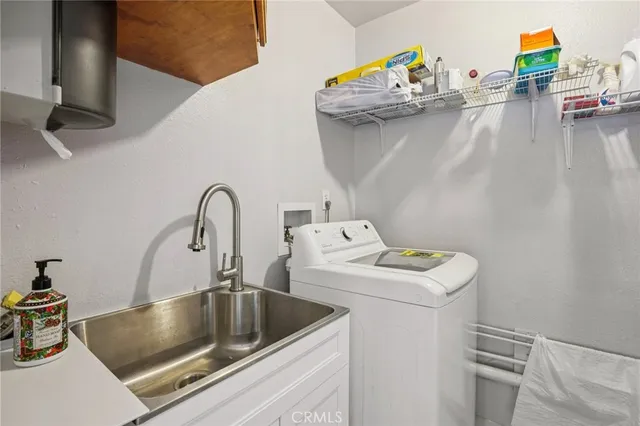 $1,368,000 | 2116 Marine Avenue, Gardena, CA 90249