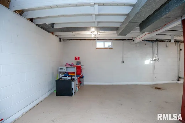 $110,000 | 1006 Cambridge Court, Pekin, IL 61554