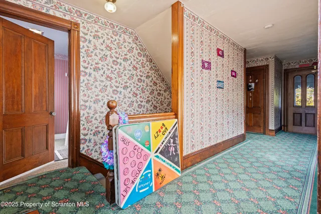 a view of an entryway