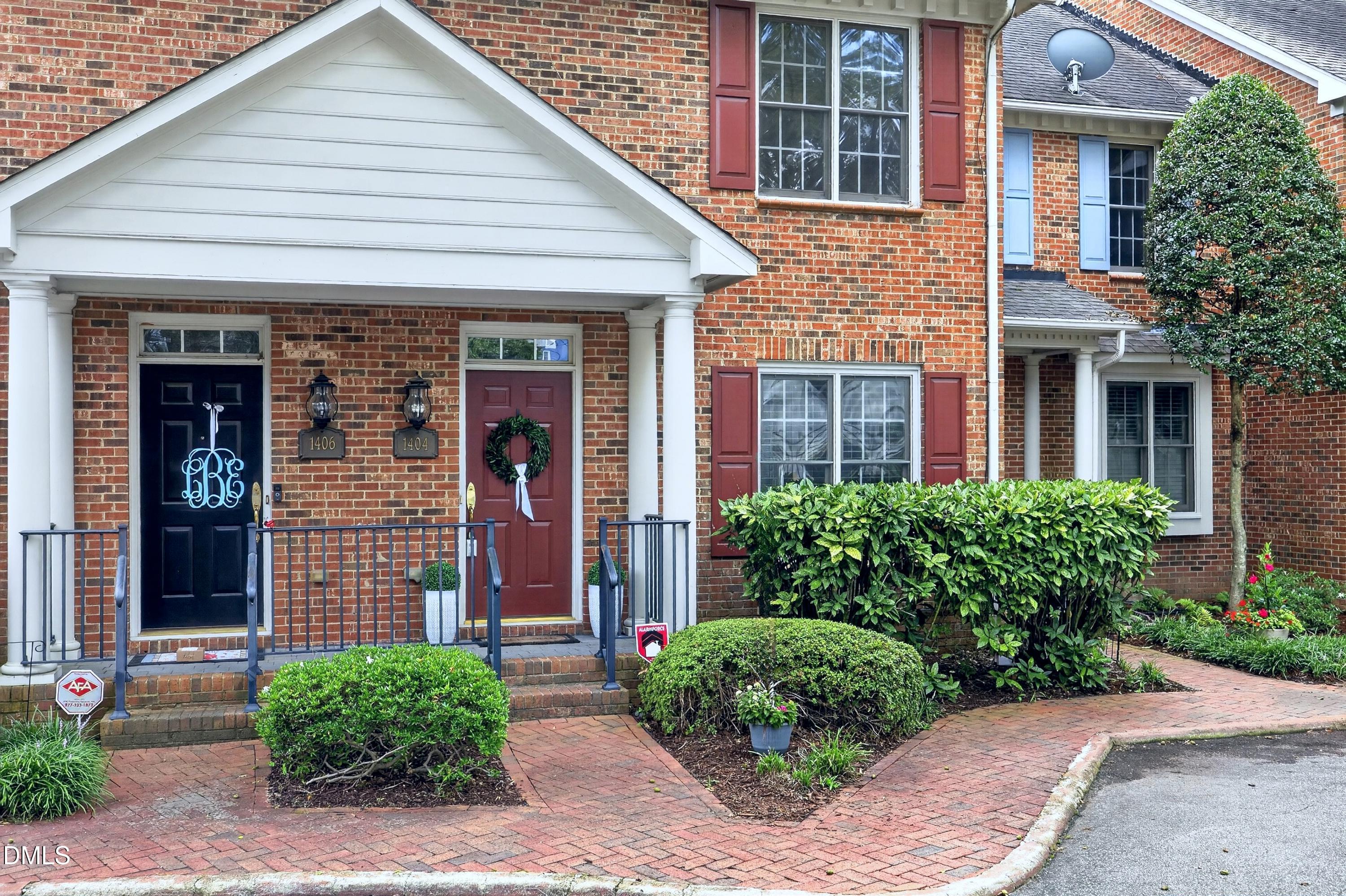 1404 Governors Court Raleigh, NC 27604 - Photo 3 of 43 _B5A6437-3000 (1)
