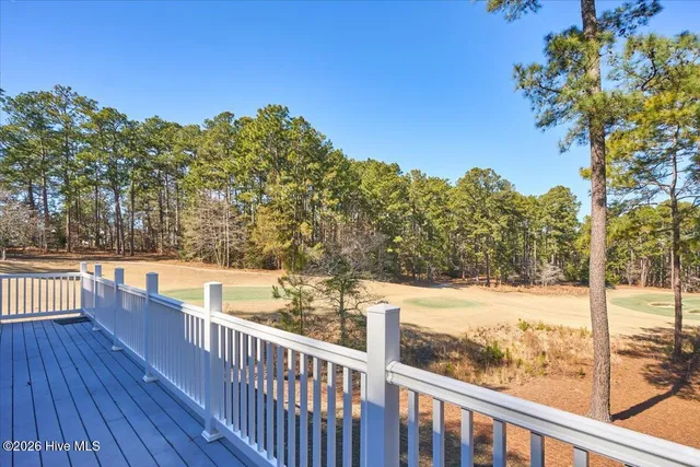 $975,000 | 22 Glen Devon Drive, Southern Pines, NC 28387