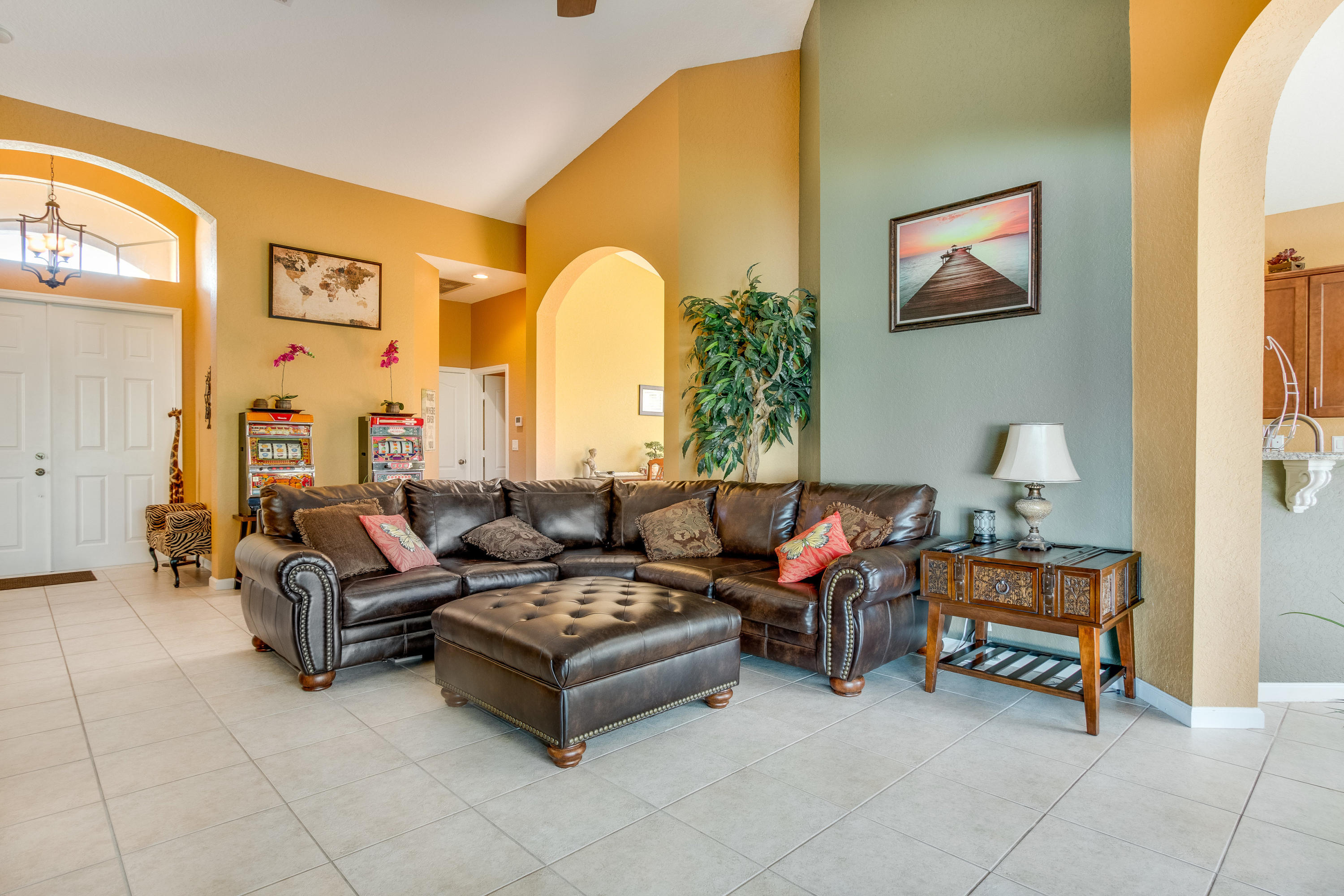 5953 Spanish River Road Fort Pierce, FL 34951 - Photo 4 of 27 Great Room