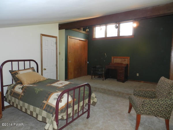 2105 Steele Road Bushkill, PA 18324 - Photo 27 of 59 Gallery Image 27