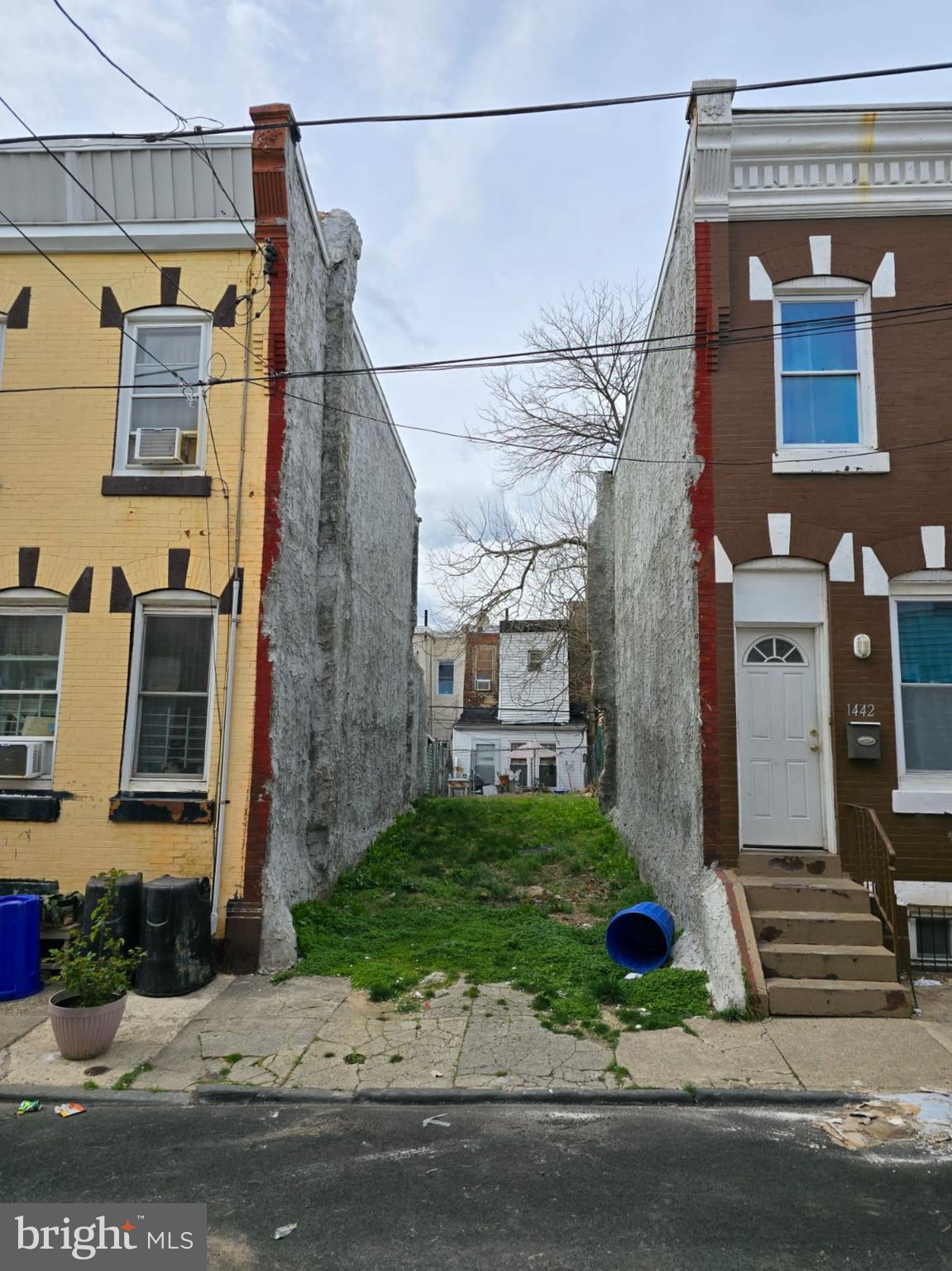 1440 North Newkirk St  