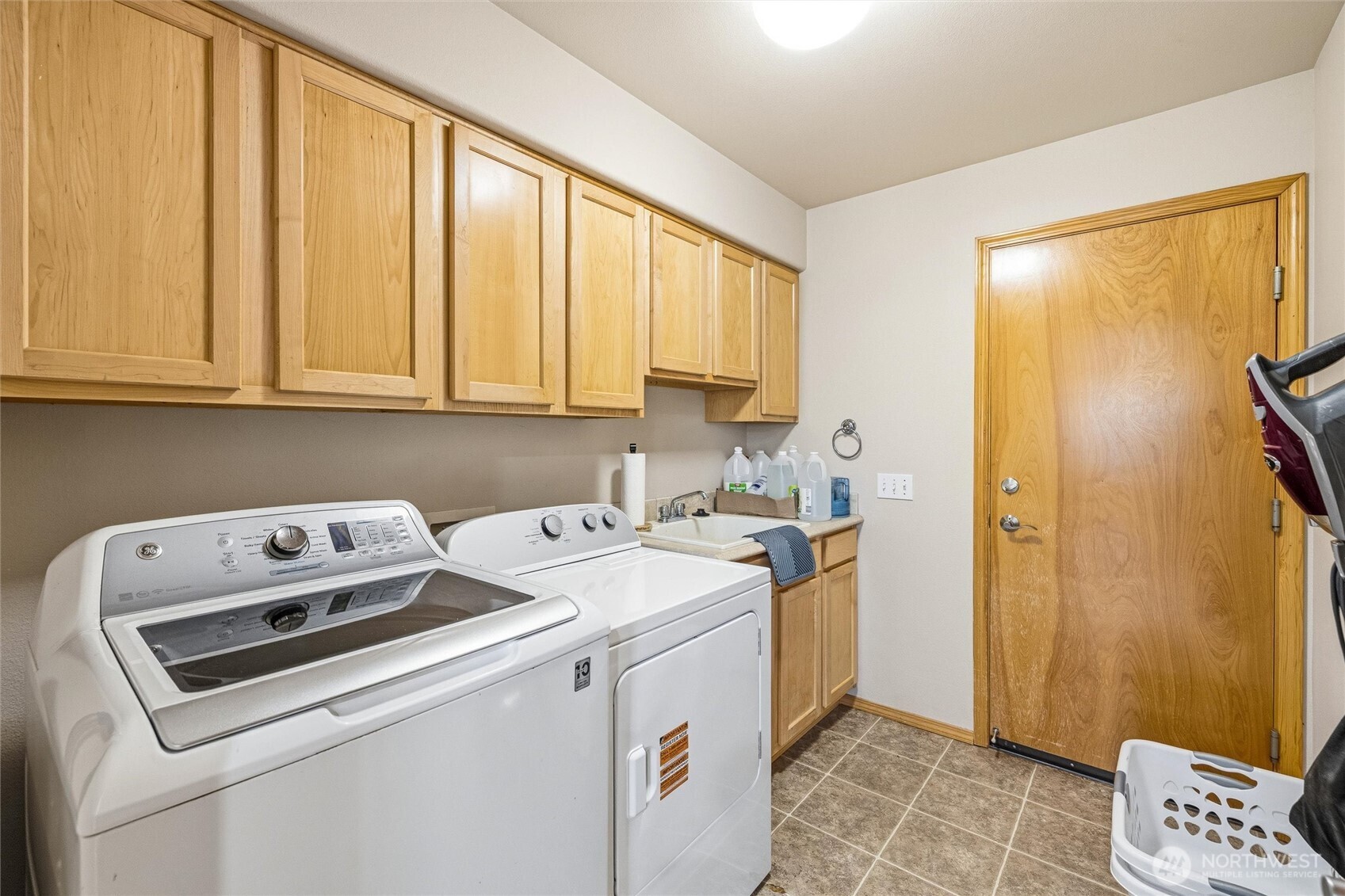 3924 Ruston Way Bellingham, WA 98226 - Photo 32 of 39