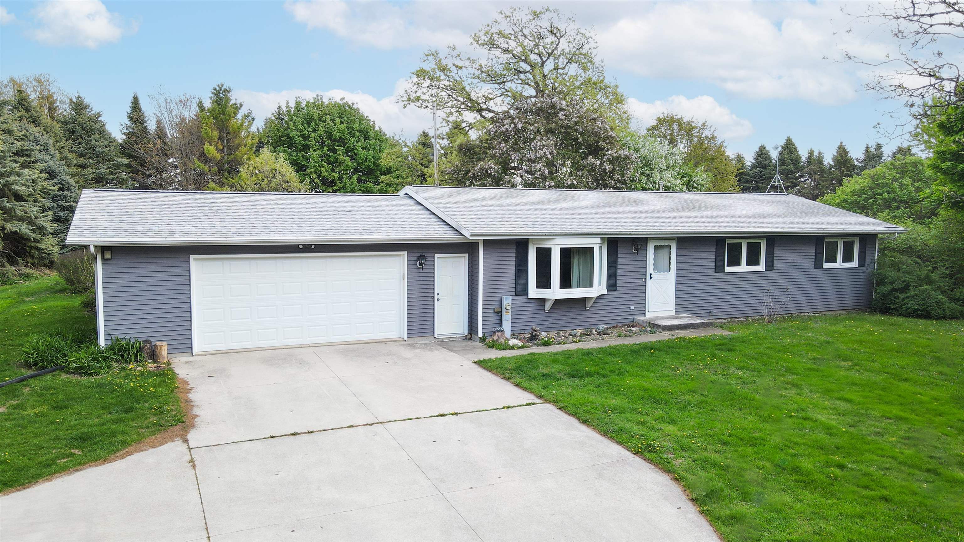 N4343 Dehring Road Oakfield, WI 53065 - Photo 1 of 1 Gallery Image 1