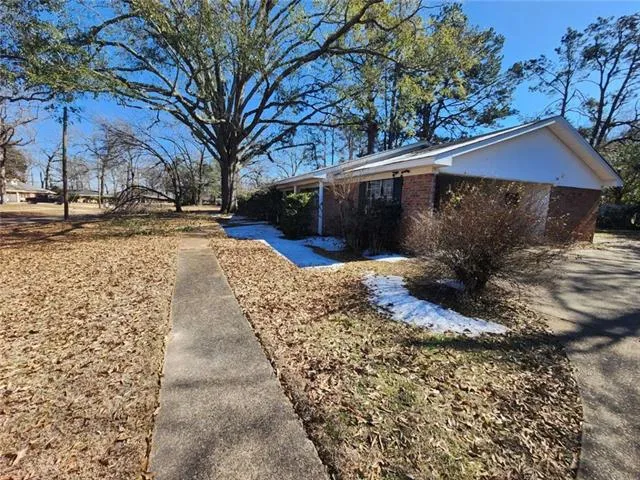 $144,500 | 24 Elmwood Drive, Monroe, LA 71203
