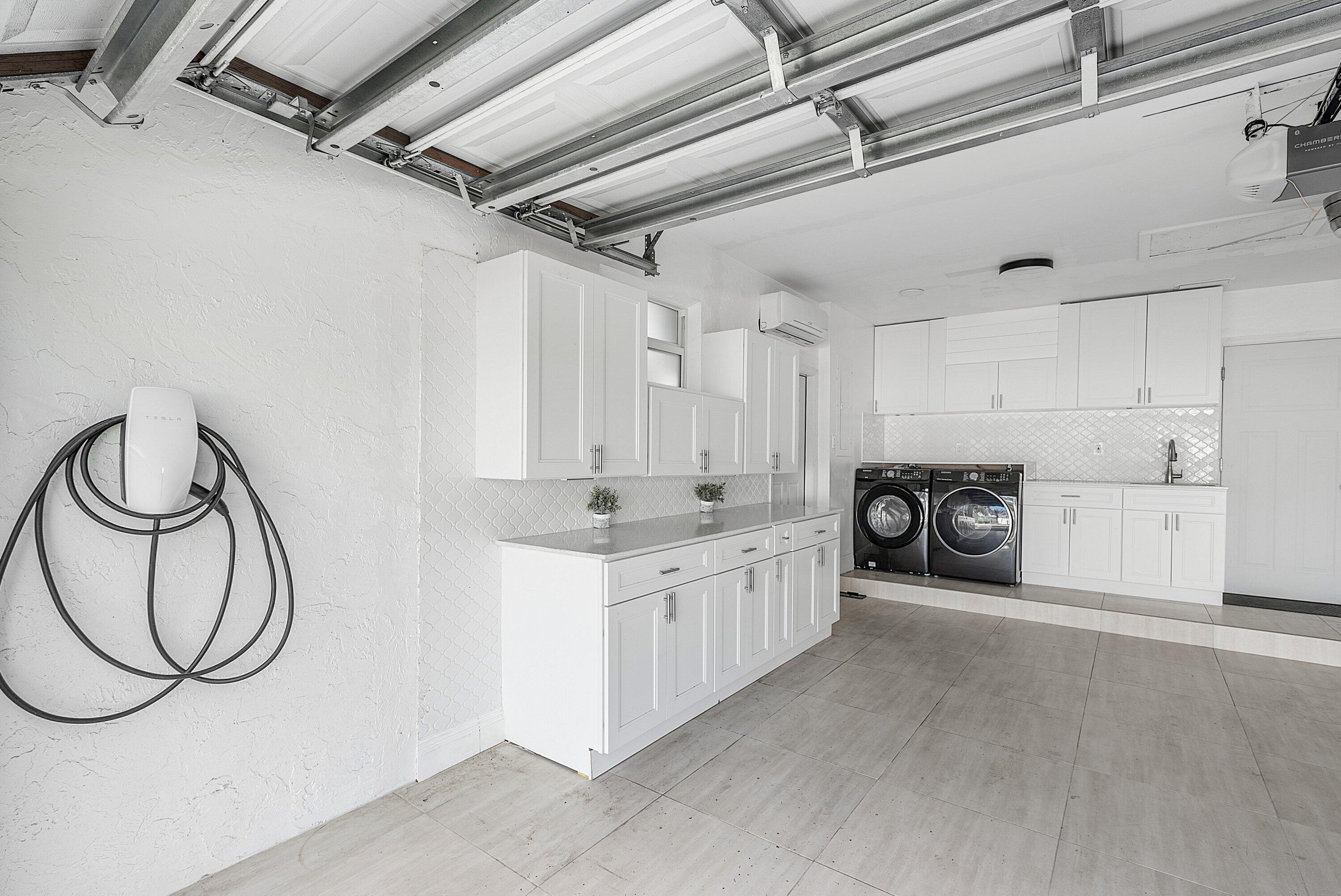 124 Oregon Lane Boca Raton, FL 33487 - Photo 28 of 42 033-124OregonLane-BocaRaton-FL-33487-SMA