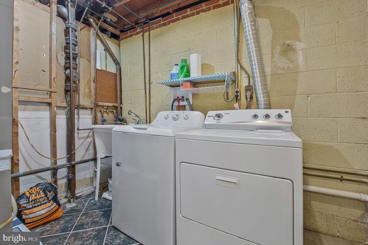 1310 Asheville Road District Heights, MD 20747 - Photo 12 of 38 Laundry Room